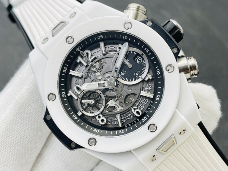 Hublot #010 8