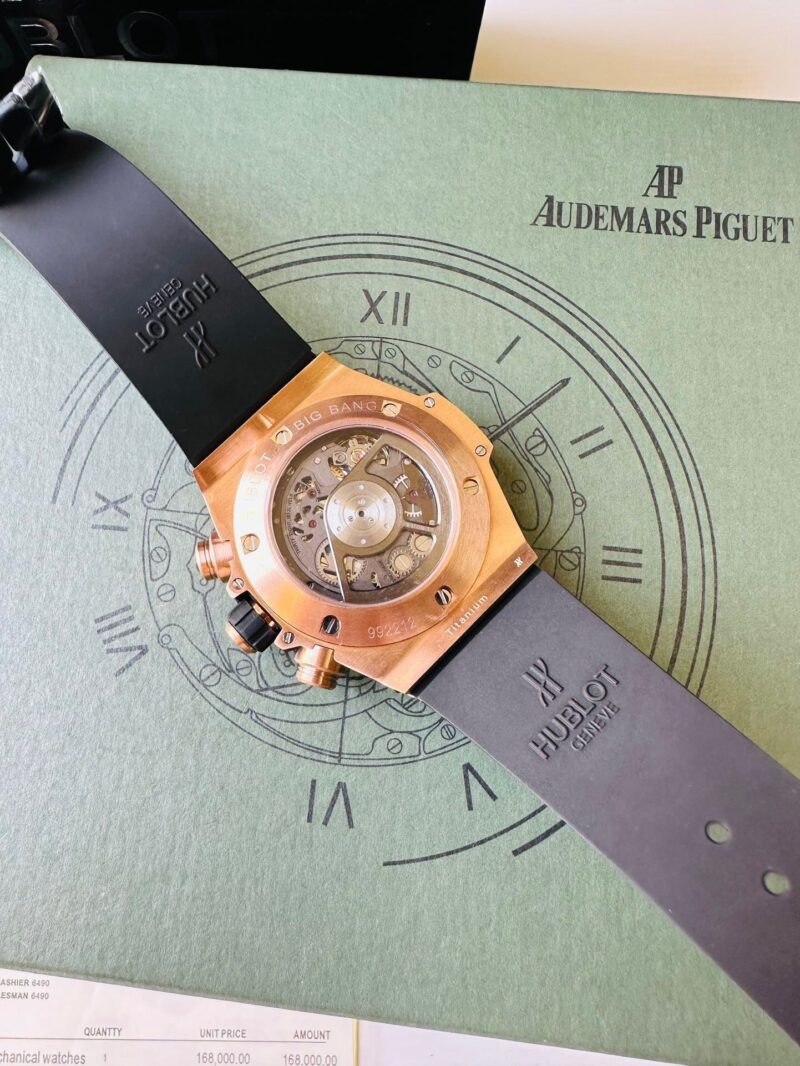 Hublot #016 3