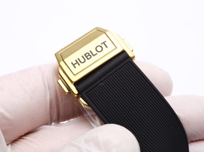 Hublot #027 6