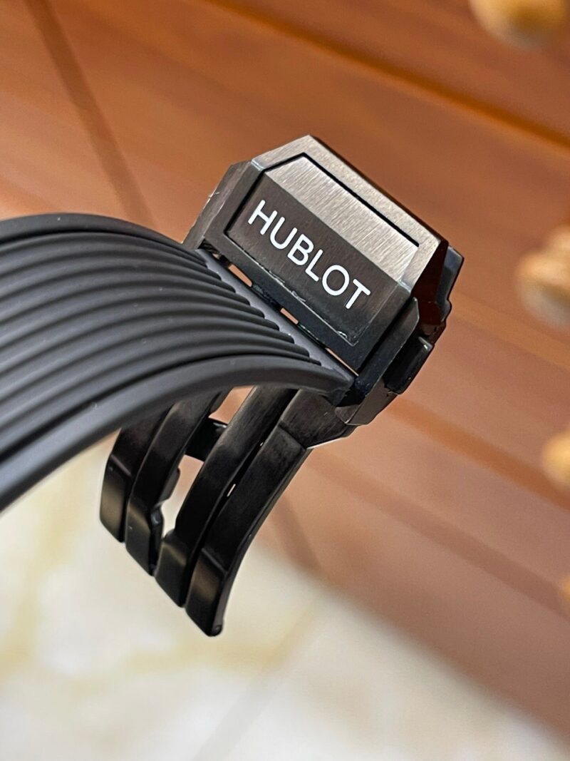 Hublot #023 10