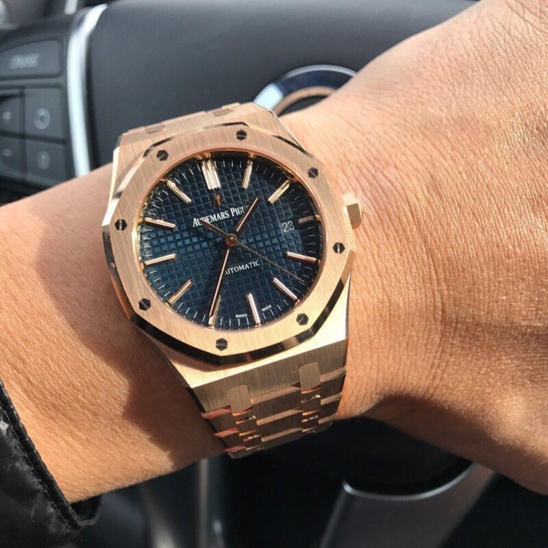 Audemars Piguet Royal Oak 15400OR Series 9