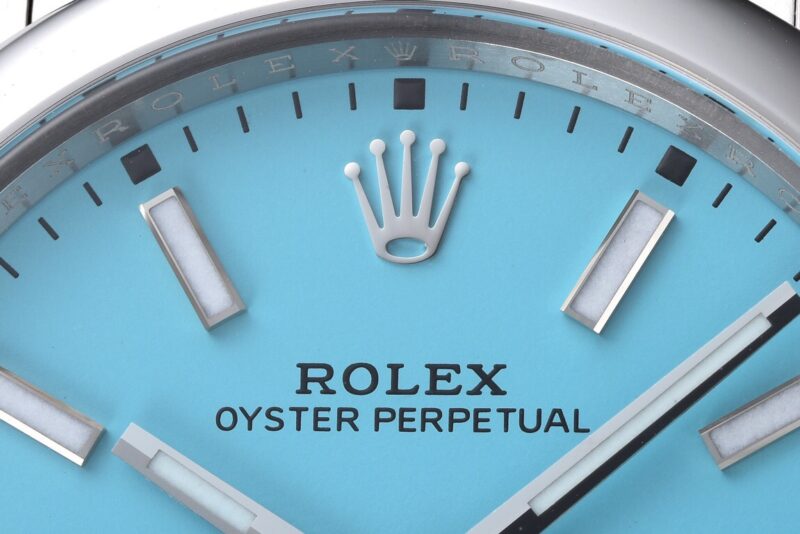 Rolex Oyster Perpetual m124300 Series (41mm) 4
