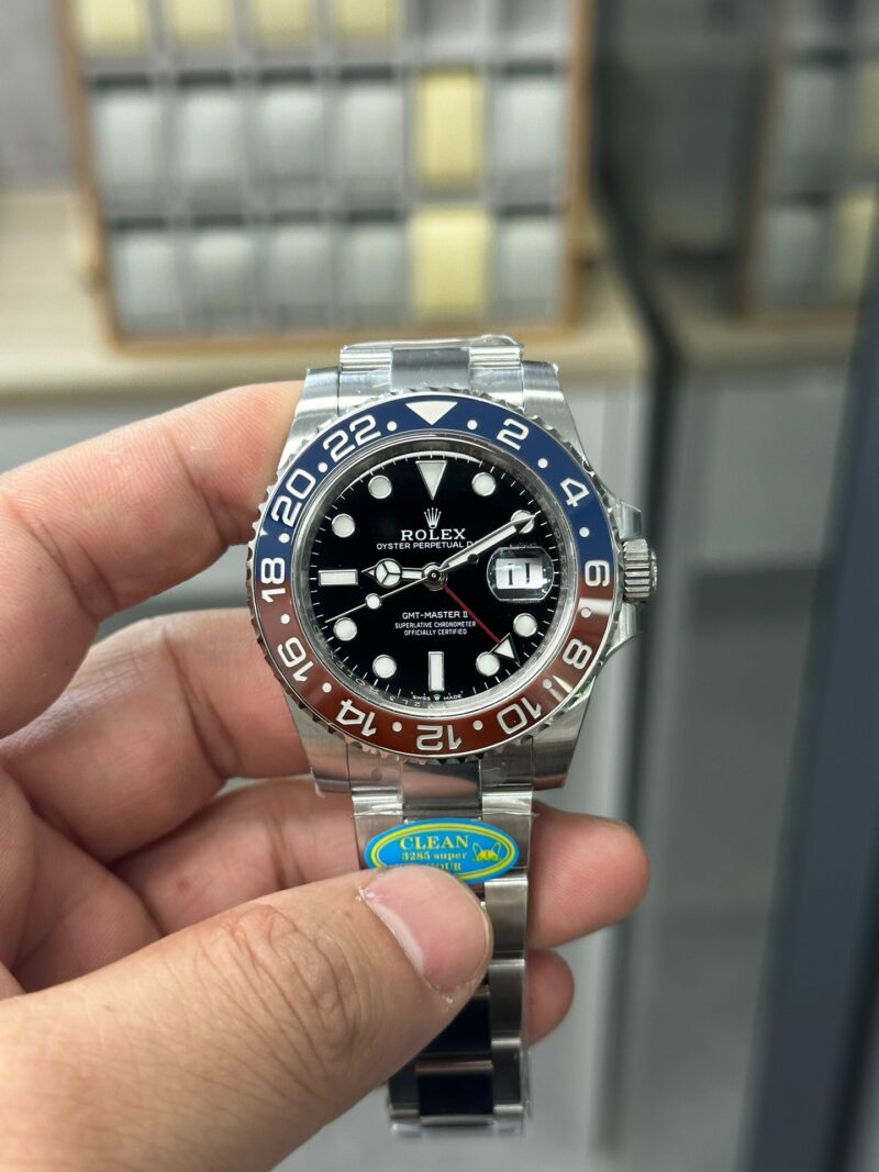 Rolex GMT Master II 116719-BLRO 2