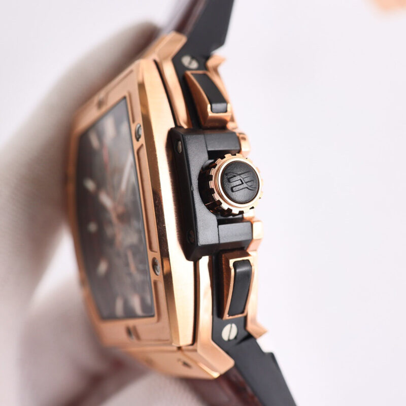 Hublot #002 8