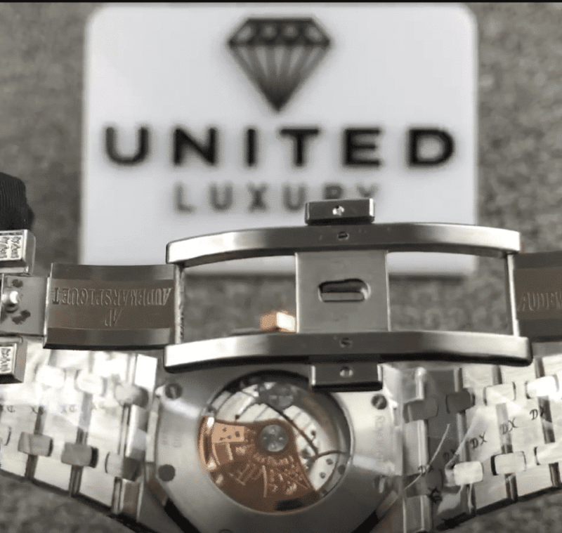 Audemars Piguet Yellow Gold Replica 4