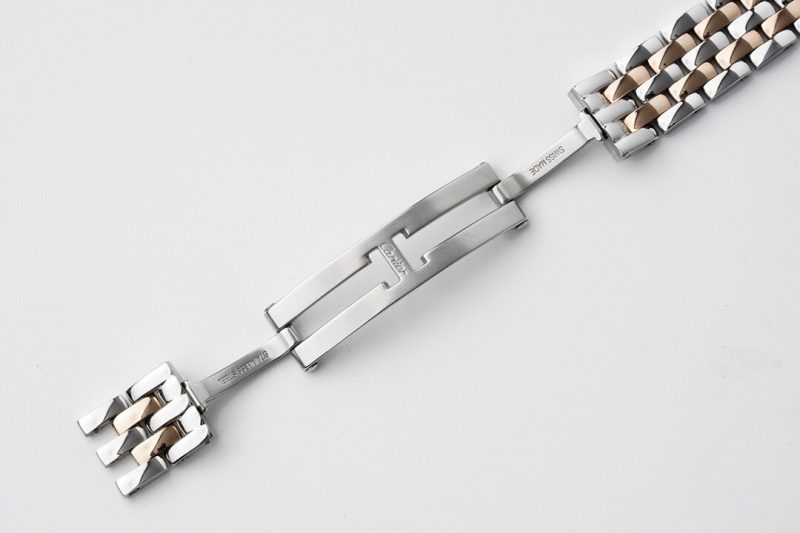 Cartier Panthère de Cartier Small 13