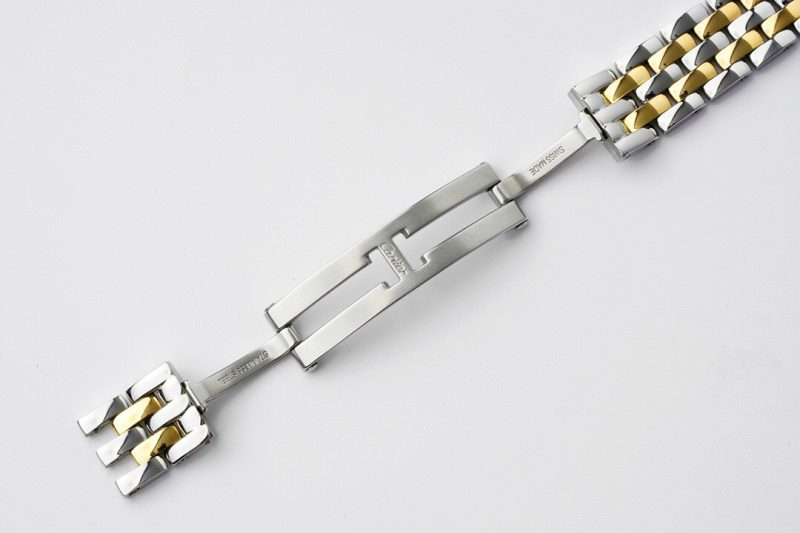 Cartier Panthère de Cartier Small 16