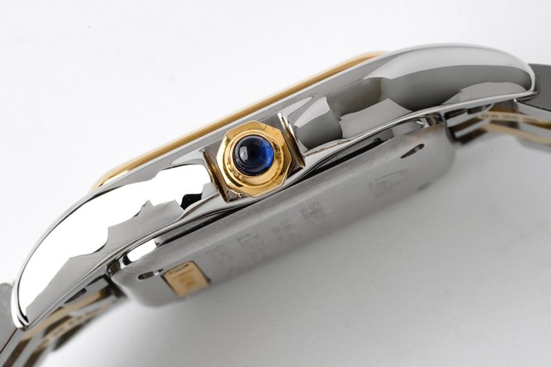 Cartier Panthère de Cartier Small 12