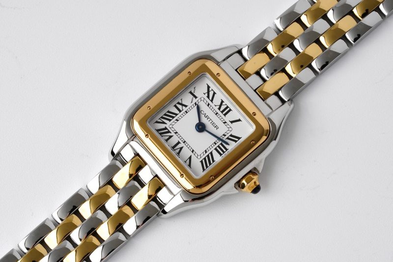 Cartier Panthère de Cartier Small 9