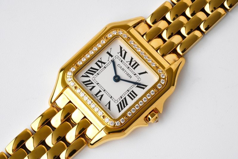 Cartier Panthère de Cartier Medium 6