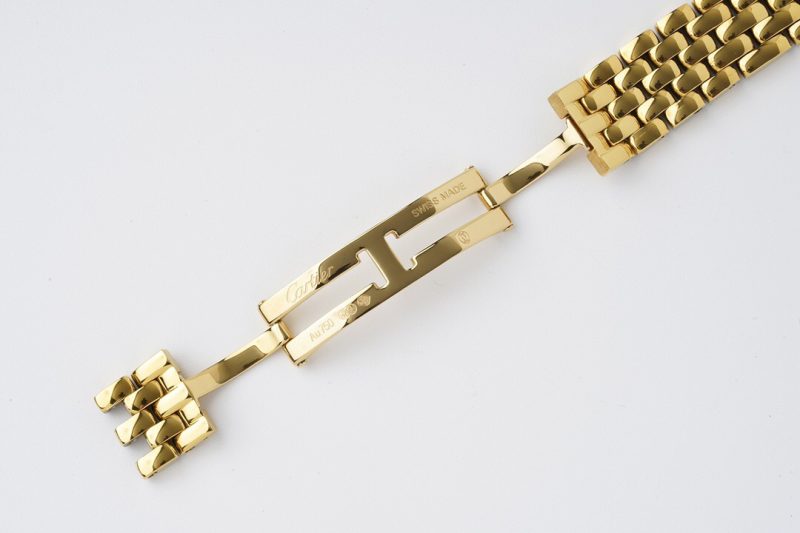 Cartier Panthère de Cartier Medium 12