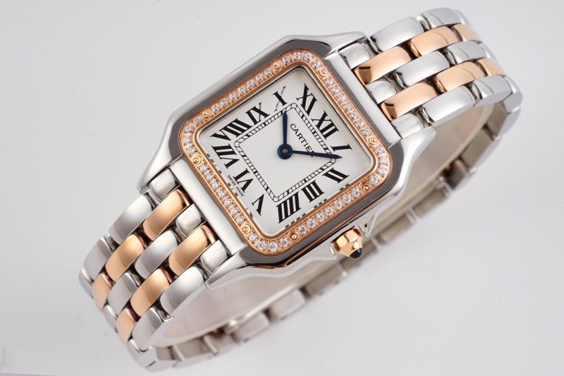 Cartier Panthère de Cartier Medium 7