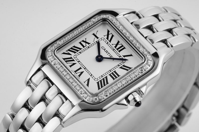 Cartier Panthère de Cartier Medium 8