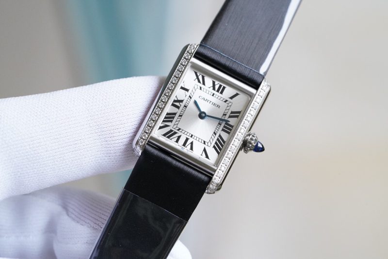 Cartier Tank Must Watch With Diamond 5