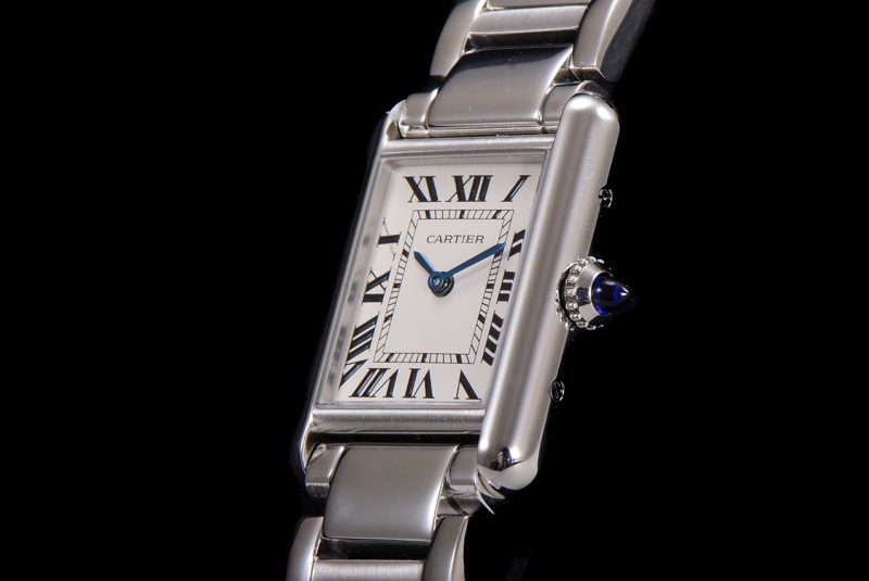 Cartier Tank Must Watch 12