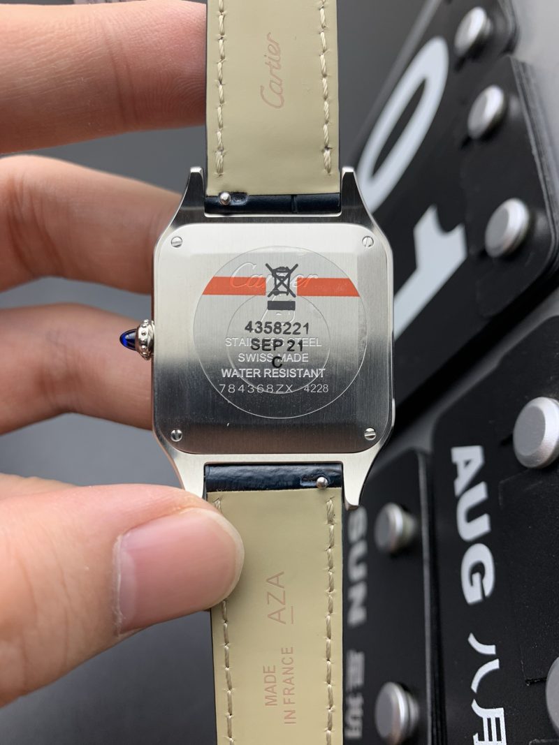 Cartier Santos Large/Small Quartz 7